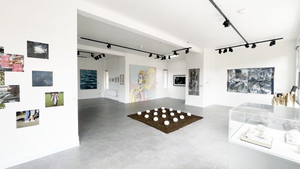 Photograph of the interior of an art gallery