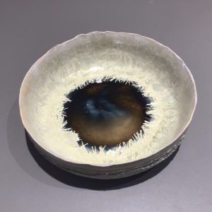Cream & Blue Flat Tea Bowl